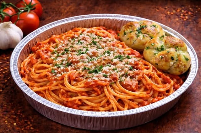 Half Tray Spaghetti Marinara.
