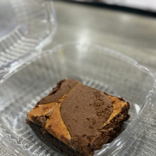 Brownie Cheesecake (Large)