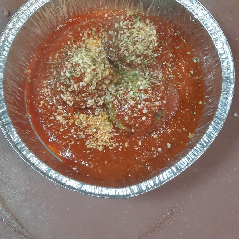 Delicious Lasagna and Italian Classics